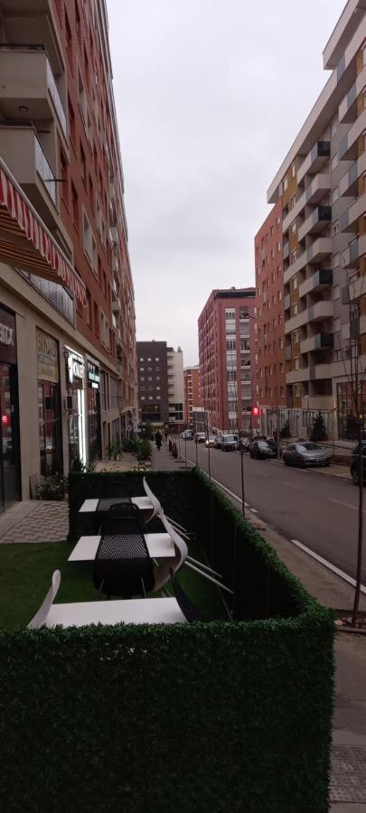 Prishtina Apartments Pristina Esterno foto